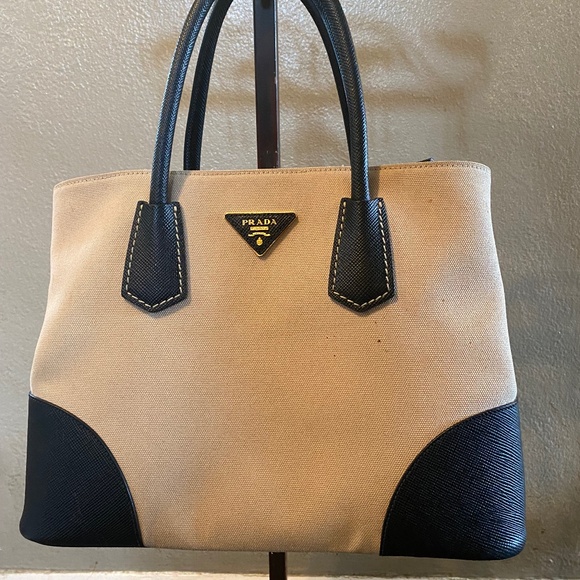 Prada Cuir Double Tote bag - Picture 1 of 7